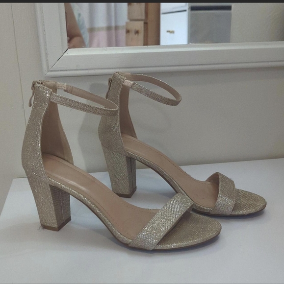 size 9, champagne color, TOP MODA Hannah-1 Ankle Strap Dressy High Heel Sandal - Picture 1 of 11